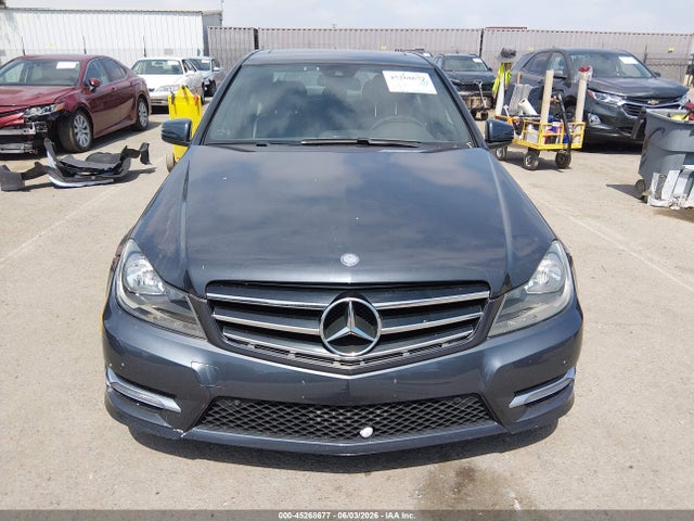 45268677 :رقم المزاد ، WDDGF8AB2DR283701 vin ، 2013 Mercedes-benz C 300 Sport 4matic مزاد بيع