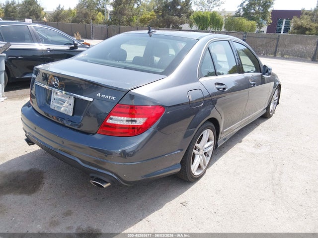 45268677 :رقم المزاد ، WDDGF8AB2DR283701 vin ، 2013 Mercedes-benz C 300 Sport 4matic مزاد بيع