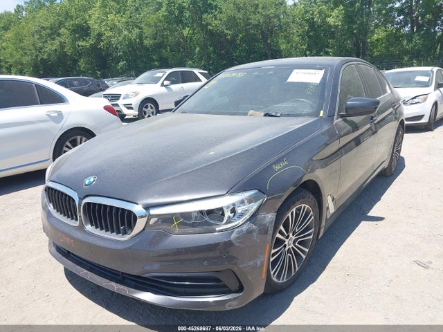 45268687 :رقم المزاد ، WBAJE5C5XKWE66299 vin ، 2019 Bmw 540i مزاد بيع