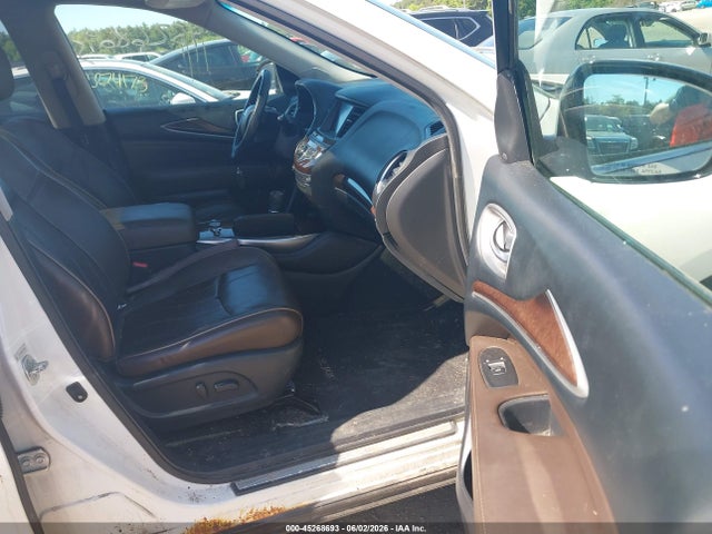45268693 :رقم المزاد ، 5N1AL0MM6DC326586 vin ، 2013 Infiniti Jx35 مزاد بيع