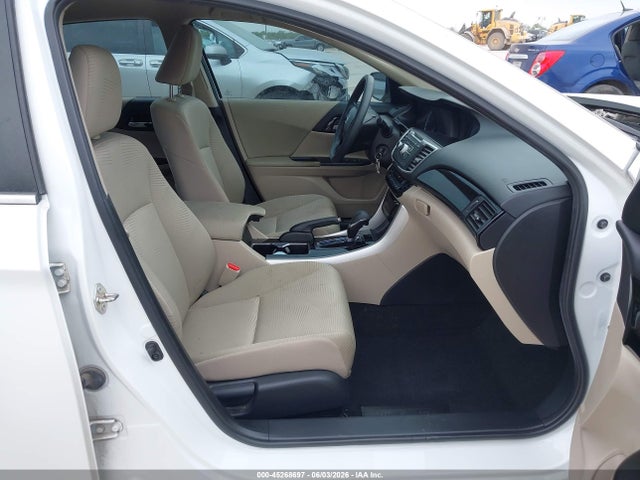 Honda ACCORD LX 2017 1HGCR2F33HA146769 Image 5