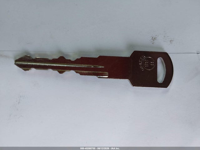 Продажа на аукционе авто 1995 Chevrolet Gmt-400 C1500, vin: 2GBEC19K6S1190390, номер лота: 45268705