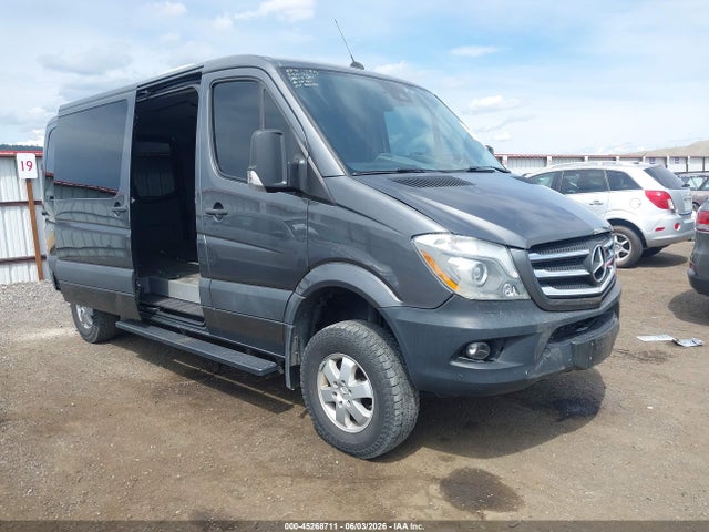 2016 Mercedes-benz Sprinter 2500 Normal Roof მანქანა იყიდება აუქციონზე, vin: WDZFE7CDXGP330250, აუქციონის ნომერი: 45268711