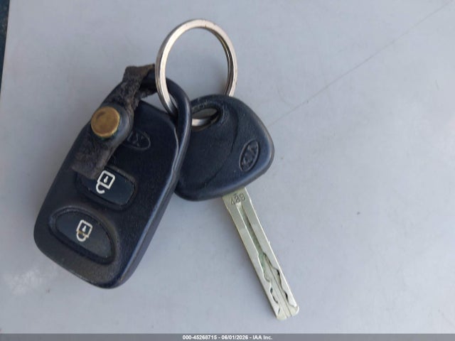 45268715 :رقم المزاد ، 5XYKTDA25BG096003 vin ، 2011 Kia Sorento Lx V6 مزاد بيع