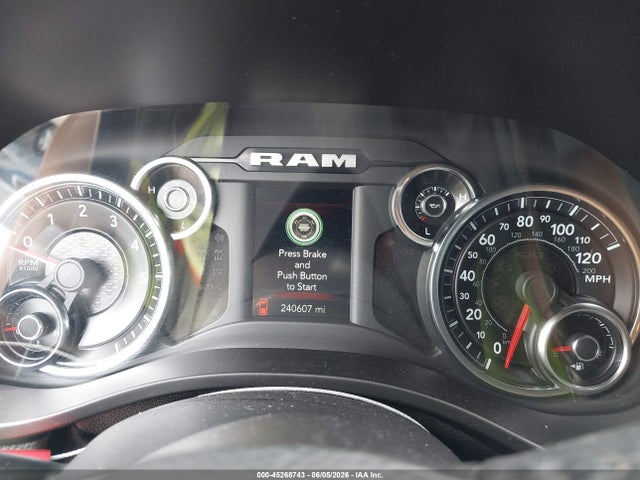 Продажа на аукционе авто 2019 Ram 1500 Big Horn/lone Star  4x2 5'7 Box, vin: 1C6RREFT8KN828953, номер лота: 45268743