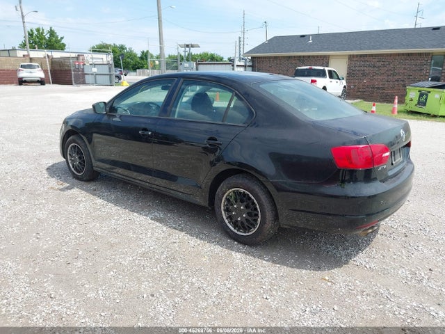 2012 Volkswagen Jetta 2.0l S მანქანა იყიდება აუქციონზე, vin: 3VW2K7AJ7CM358133, აუქციონის ნომერი: 45268756