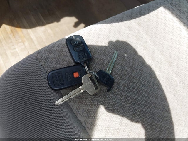 45268772 :رقم المزاد ، 5TBBT44196S483948 vin ، 2006 Toyota Tundra Sr5 V8 مزاد بيع