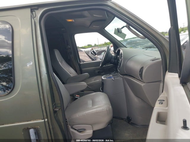 Aukcja sprzedaży 2002 Ford E-150 Commercial/recreational, vin: 1FTRE14272HA50781, numer aukcji: 45268793
