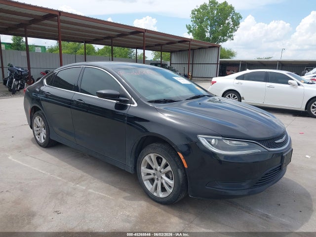 45268846 :رقم المزاد ، 1C3CCCFB1GN182288 vin ، 2016 Chrysler 200 Touring مزاد بيع