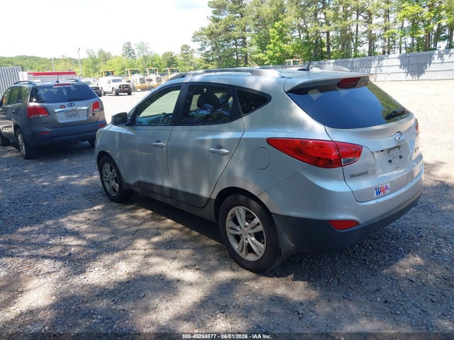 Продаж на аукціоні авто 2011 Hyundai Tucson Gls, vin: KM8JUCAC5BU198133, номер лоту: 45268877