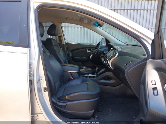 Продаж на аукціоні авто 2011 Hyundai Tucson Gls, vin: KM8JUCAC5BU198133, номер лоту: 45268877