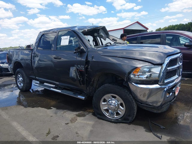 2017 Ram 2500 Tradesman  4x4 6'4 Box მანქანა იყიდება აუქციონზე, vin: 3C6UR5CL7HG571106, აუქციონის ნომერი: 45268885