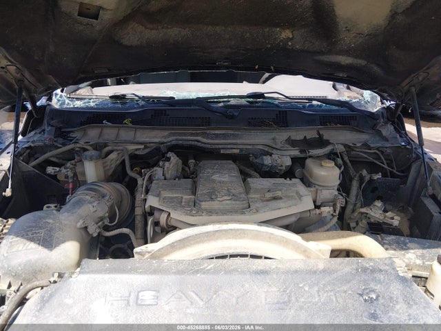 45268885 :رقم المزاد ، 3C6UR5CL7HG571106 vin ، 2017 Ram 2500 Tradesman  4x4 6'4 Box مزاد بيع