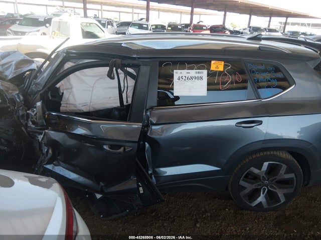 3VVJX7B22NM020912 Volkswagen Taos 1.5t Sel