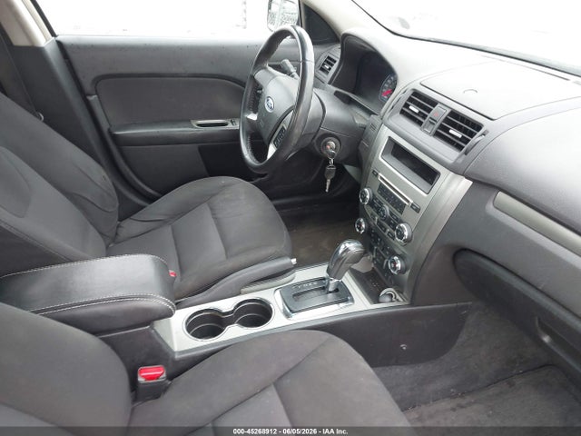 45268912 :رقم المزاد ، 3FADP0L35CR275232 vin ، 2012 Ford Fusion Hybrid مزاد بيع