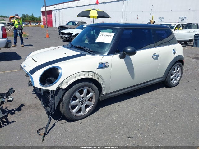 Продаж на аукціоні авто 2008 Mini Cooper S, vin: WMWMF73588TV35116, номер лоту: 45268939