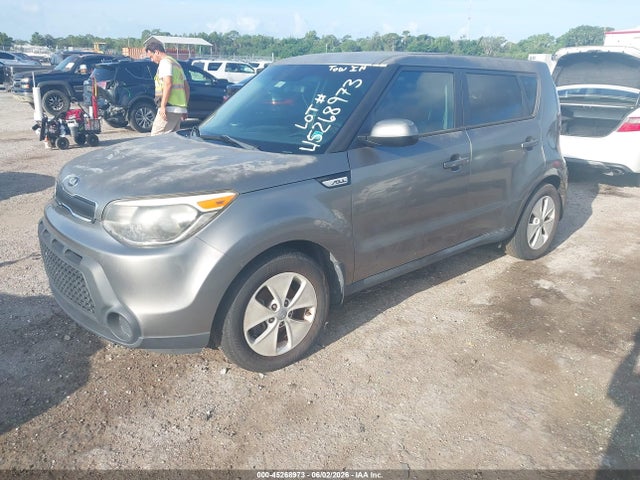45268973 :رقم المزاد ، KNDJN2A27F7180577 vin ، 2015 Kia Soul مزاد بيع