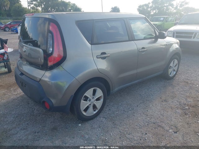 45268973 :رقم المزاد ، KNDJN2A27F7180577 vin ، 2015 Kia Soul مزاد بيع