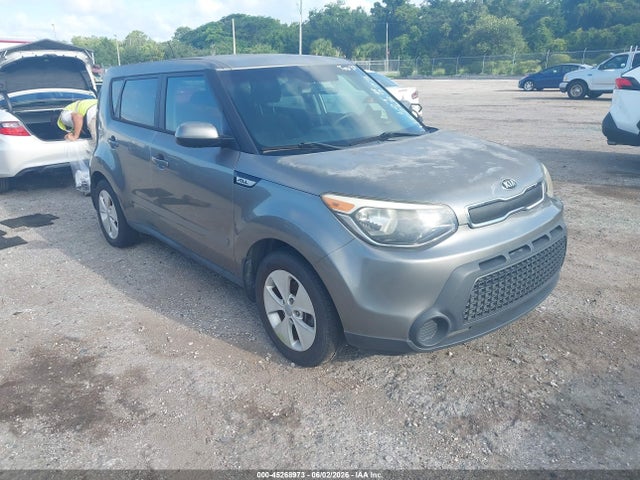 45268973 :رقم المزاد ، KNDJN2A27F7180577 vin ، 2015 Kia Soul مزاد بيع