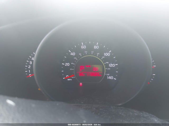 45268973 :رقم المزاد ، KNDJN2A27F7180577 vin ، 2015 Kia Soul مزاد بيع