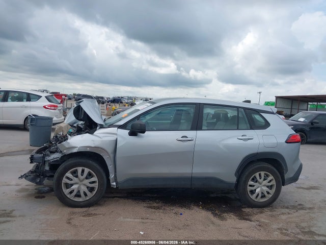 Продажа на аукционе авто 2024 Toyota Corolla Cross L, vin: 7MUAAAAGXRV078241, номер лота: 45268986