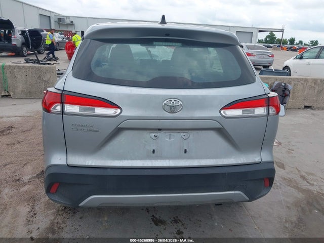 Продажа на аукционе авто 2024 Toyota Corolla Cross L, vin: 7MUAAAAGXRV078241, номер лота: 45268986
