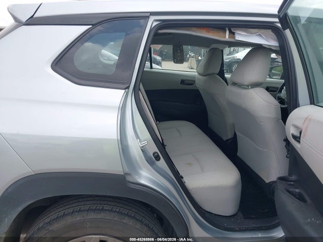 Продажа на аукционе авто 2024 Toyota Corolla Cross L, vin: 7MUAAAAGXRV078241, номер лота: 45268986