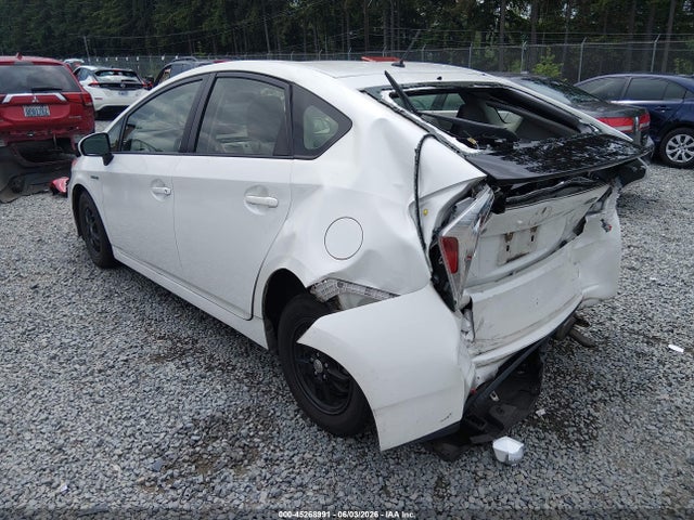 45268991 :رقم المزاد ، JTDKN3DU2F0482956 vin ، 2015 Toyota Prius Two مزاد بيع