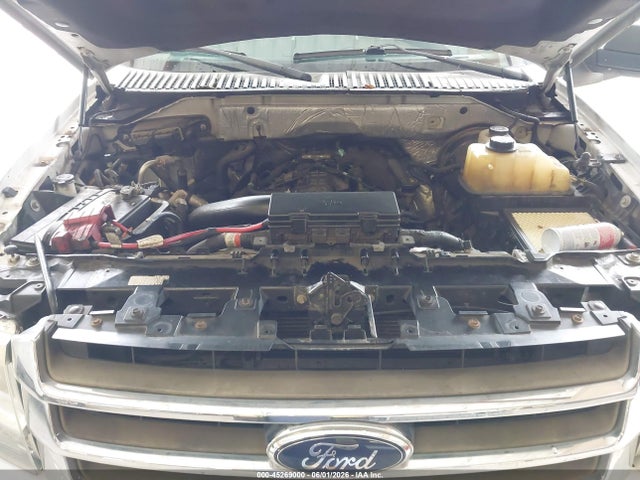 45269000 :رقم المزاد ، 1FMJK1HT3FEF11809 vin ، 2015 Ford Expedition El Xlt مزاد بيع