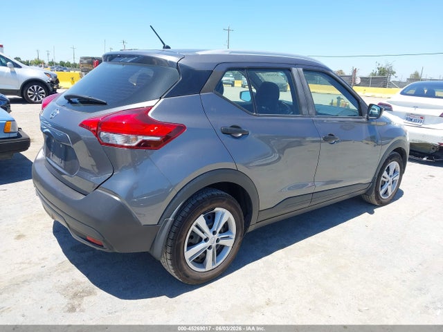 Nissan KICKS S 2018 3N1CP5CU4JL514221 Image 4