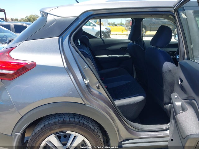 Nissan KICKS S 2018 3N1CP5CU4JL514221 Image 8