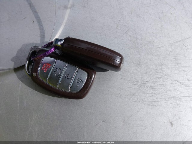 Aukcja sprzedaży 2017 Hyundai Elantra Limited, vin: 5NPD84LF2HH099646, numer aukcji: 45269047