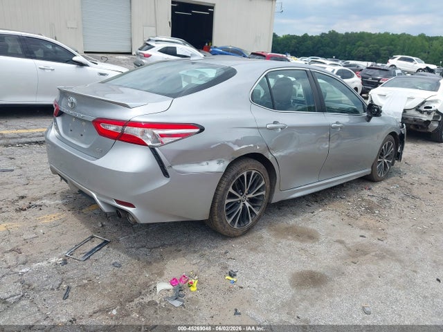 2020 Toyota Camry Se მანქანა იყიდება აუქციონზე, vin: 4T1G11AK4LU360883, აუქციონის ნომერი: 45269048