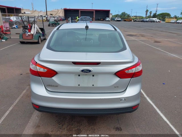 45269068 :رقم المزاد ، 1FAHP3F20CL146559 vin ، 2012 Ford Focus Se مزاد بيع
