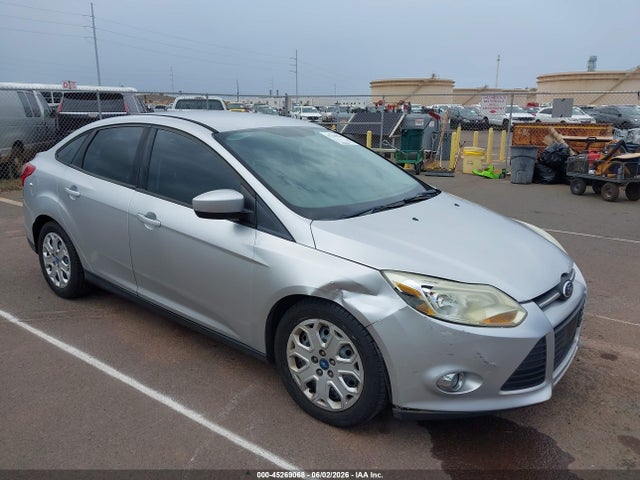 45269068 :رقم المزاد ، 1FAHP3F20CL146559 vin ، 2012 Ford Focus Se مزاد بيع