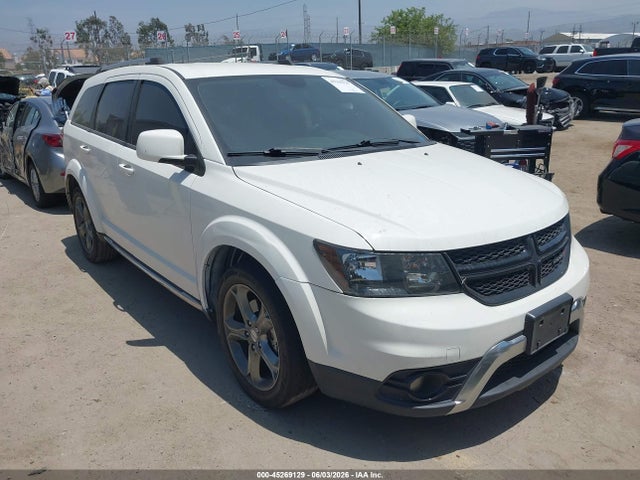 2015 3C4PDCGB9FT584454 main image