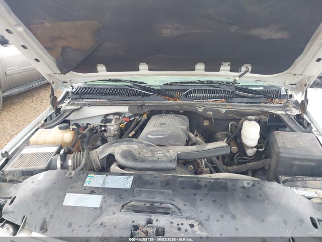 45269139 :رقم المزاد ، 1GNEK13T54J118385 vin ، 2004 Chevrolet Tahoe Lt مزاد بيع