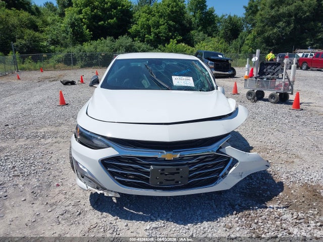 1G1ZC5ST5PF211603 Chevrolet Malibu Fwd 1fl