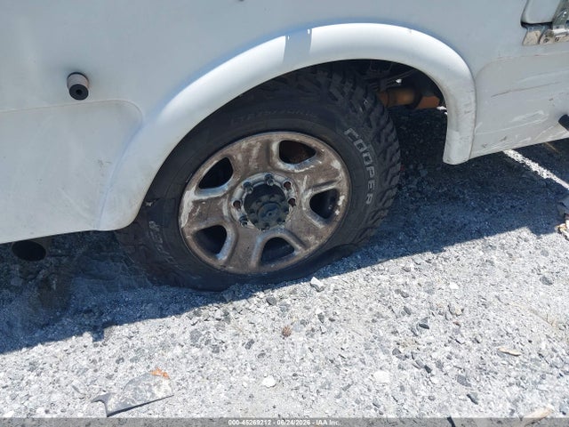 45269212 :رقم المزاد ، 3C7WRCAJ8NG320584 vin ، 2022 Ram 3500 Chassis Tradesman/slt مزاد بيع