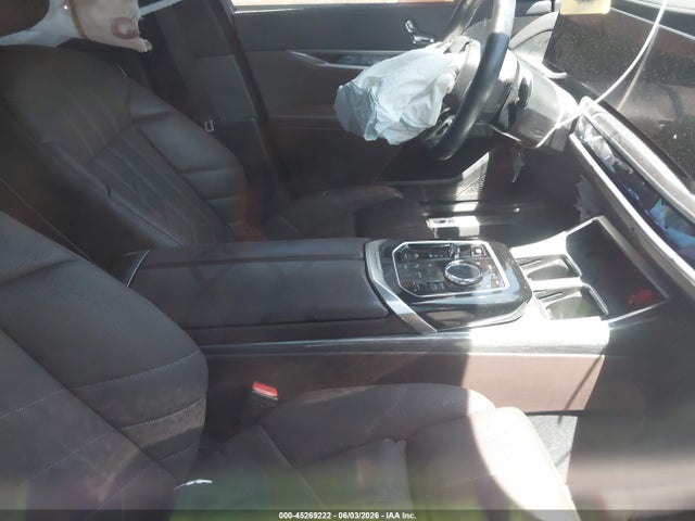 BMW I7 Edrive50 2024 WBY43EJ08RCS32862 Image 5