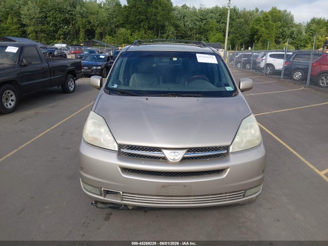 Продажа на аукционе авто 2004 Toyota Sienna Xle Limited, vin: 5TDZA22C54S003339, номер лота: 45269228