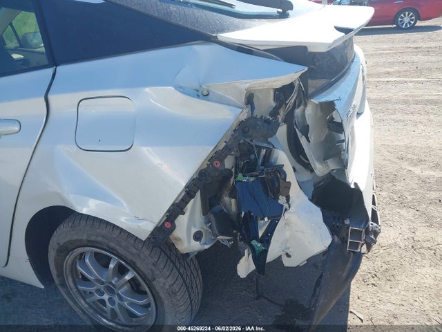 2017 Toyota Prius Three მანქანა იყიდება აუქციონზე, vin: JTDKARFU6H3045667, აუქციონის ნომერი: 45269234