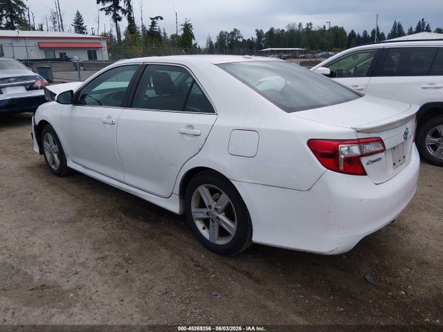 45269256 :رقم المزاد ، 4T1BF1FK8DU244141 vin ، 2013 Toyota Camry Se مزاد بيع