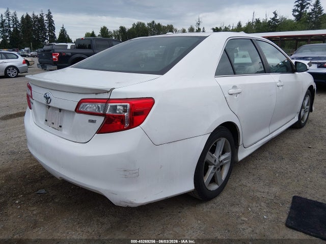 45269256 :رقم المزاد ، 4T1BF1FK8DU244141 vin ، 2013 Toyota Camry Se مزاد بيع