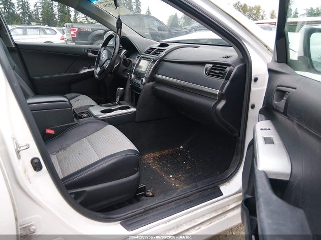 45269256 :رقم المزاد ، 4T1BF1FK8DU244141 vin ، 2013 Toyota Camry Se مزاد بيع