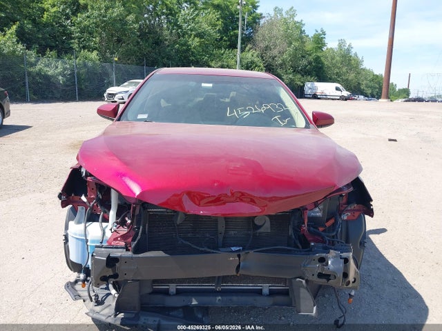 4T1BF1FK4FU925285 Toyota CAMRY LE