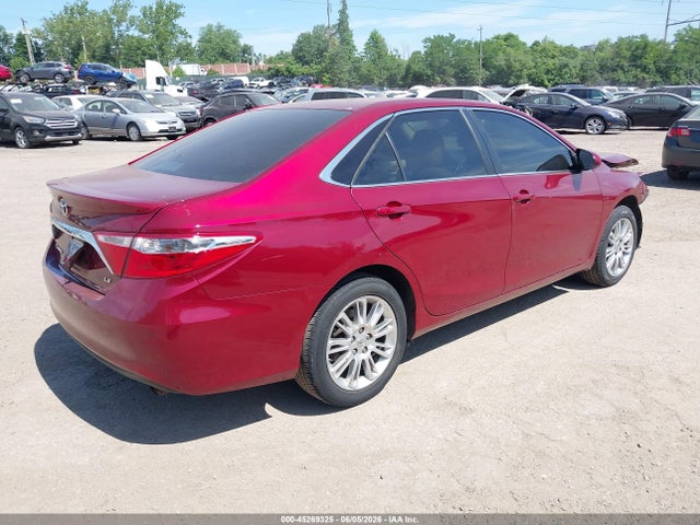 4T1BF1FK4FU925285 Toyota CAMRY LE