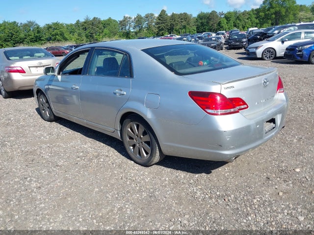 45269342 :رقم المزاد ، 4T1BK36B15U035526 vin ، 2005 Toyota Avalon Touring مزاد بيع