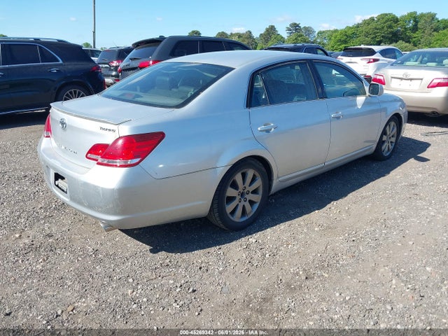 45269342 :رقم المزاد ، 4T1BK36B15U035526 vin ، 2005 Toyota Avalon Touring مزاد بيع