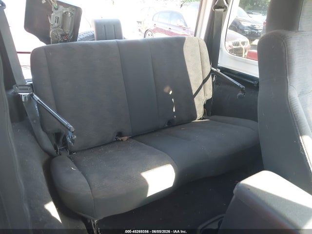 2005 Jeep Wrangler Sport Rhd მანქანა იყიდება აუქციონზე, vin: 1J4F449S85P375735, აუქციონის ნომერი: 45269356